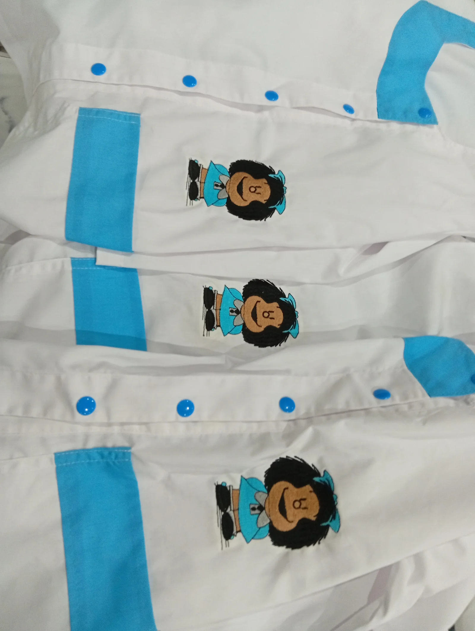 Guardapolvo personalizado con aplique Mafalda — detalle 3, Salta Capital